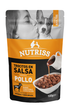 Alimento húmedo para perros Nutriss trocitos en salsa para perros adultos